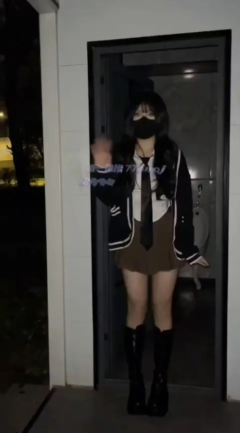 户外自慰