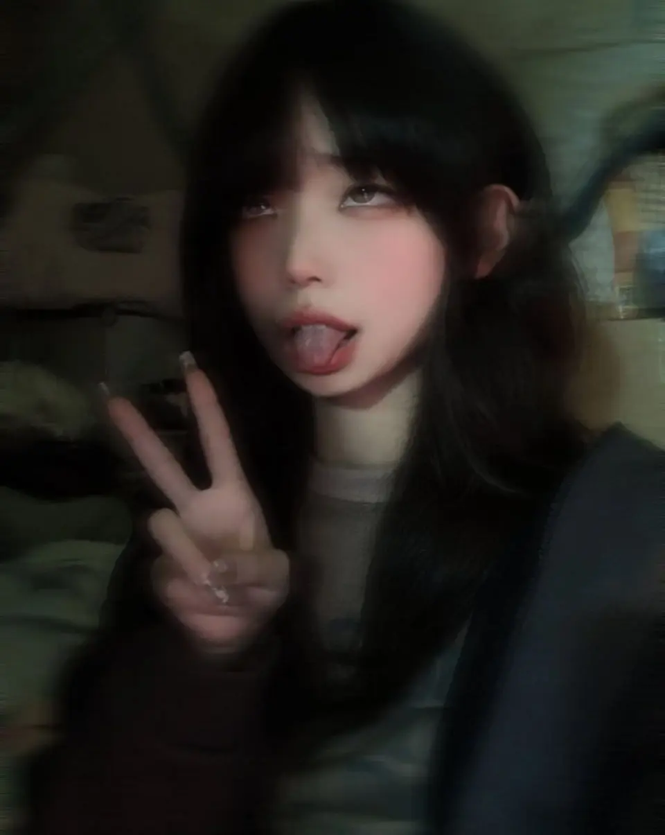 极度反差的呆萌可爱小萝莉