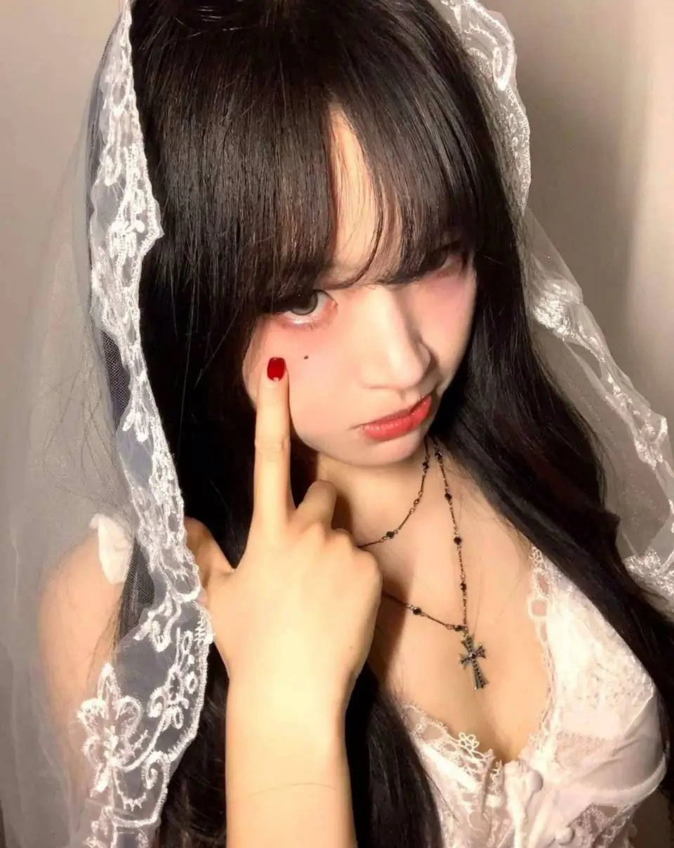 甜美度超高的极品反差少女