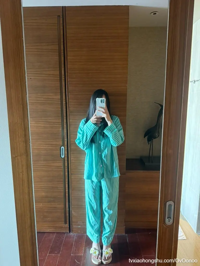 朋友圈and小黄书