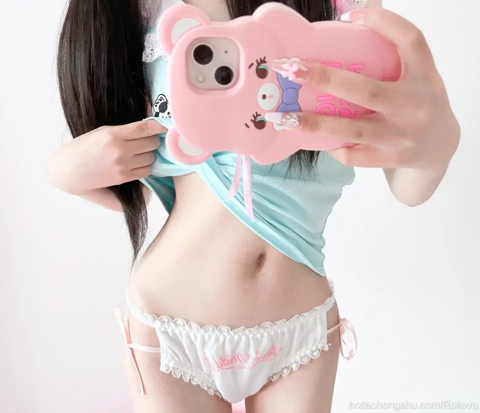 小奶子的痛 让爸爸爽不了