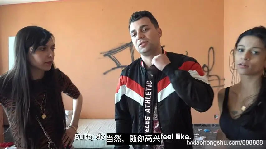 火辣黑发骚货天然巨乳街头勾搭撩爹狂撸大屌户外猛干内射爽爆高潮