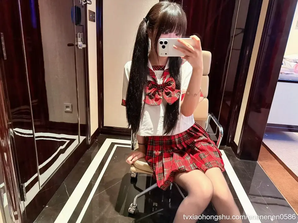 瘦下来了哈哈哈