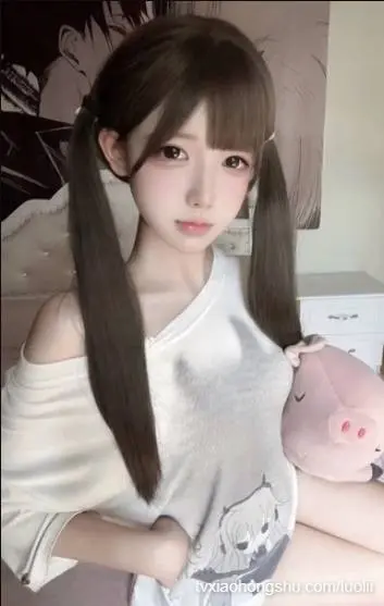 潘达学妹 工口糯米姬 蓝白女仆 抚摸 萝莉福利姬