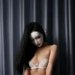 sad miss (伤心小姐)