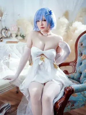 半半子 - 碧蓝航线 恰巴耶夫 白骑兵的旋律 礼服