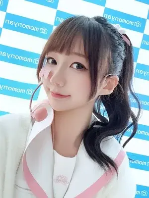 [ももにゃん（原魔物喵）] ビキニアイドルのサイン会