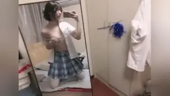 快手网红刘然自拍视频流出，不得不说身材是真的好