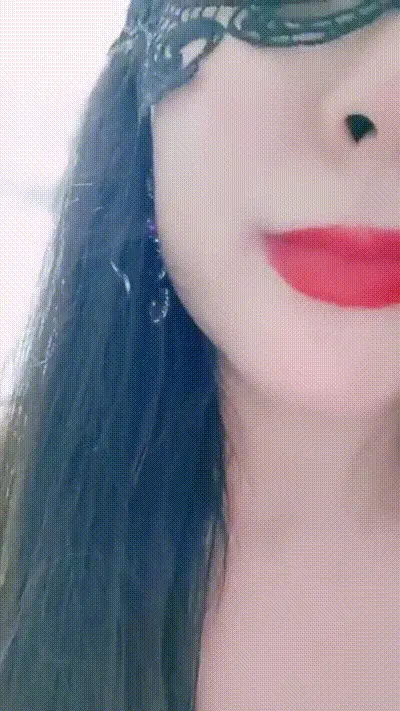 美艳少妇假屌自慰扣逼浪叫不止 动图预览