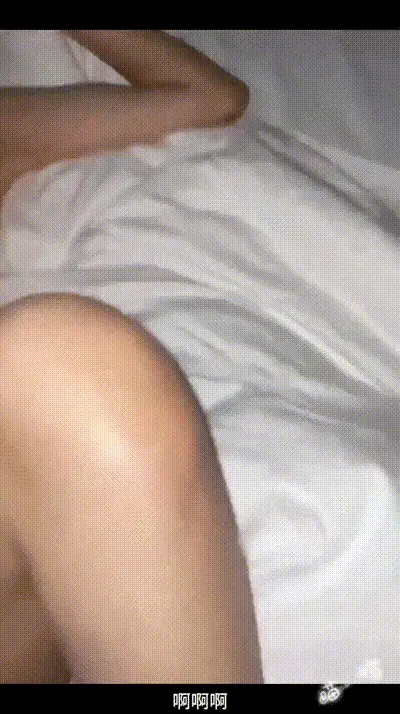 嫩妹被操的嗷嗷乱叫 动图预览