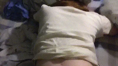 兄妹乱伦花季少女童颜巨乳超嫩超可爱 动图预览
