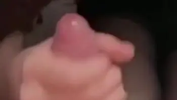 【你屁眼和鸡巴的味道居然比酒还要好！】妹妹闺蜜生日求着她带我参加，看到她闺蜜的第一眼就已经想好，今晚用什么姿势操她了！天公作美，妹妹闺蜜喝醉让我送她回酒店，都暗示的这么明显了！哪曾想一进门鸡巴都没舔就先舔起了我的屁眼！