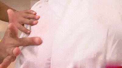 人妻为了钱出来与多个男子性爱 动图预览