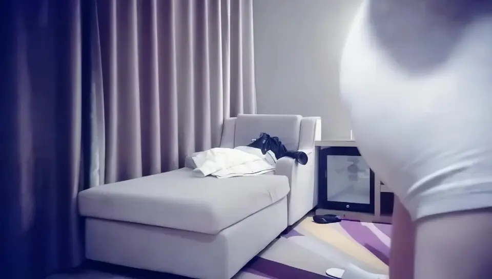 【七天极品探花】丰满大奶妹，后入猛操撞击大肥臀呻吟娇喘大声