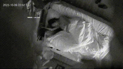 大奶妹子和男友开房一天啪三次 动图预览