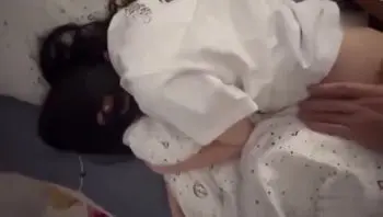 【极品女友】艺校淫荡反差的可爱小母狗，谁能想到萌萌可爱的外表下是个这么淫荡的反差婊！