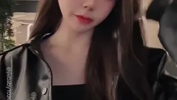 大素顏..整個人无神耶🥹🥹🥹