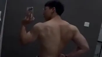 有人能给我当哑铃片吗😆