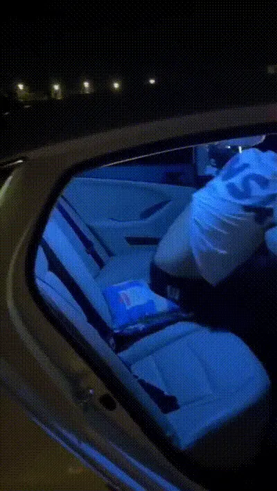 奔驰输给了起亚事件我真的没有做！广东清远抖音网红 糖糖烧烤地摊造 车震现场被抓奸 这下全网都知道你没 动图预览