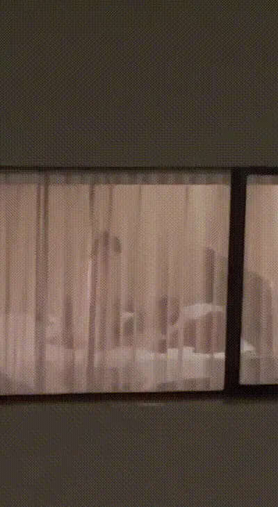 不愧是我一辈子的好姐妹！好姐妹现场直播解说 看把这个骚鸡急的！ 动图预览