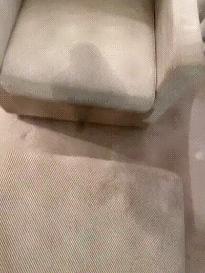 少妇的脸红胜过一切美酒 😆 动图预览