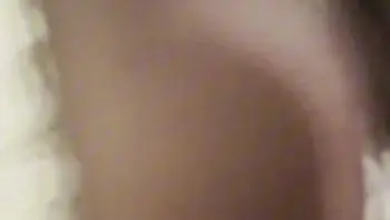 拥有迷人大屁股的母狗女友