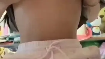 少女自拍视频