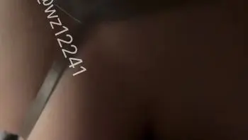 长腿助教背着男友出来玩，内射两次 最后已经分不清是白浆还是精液了