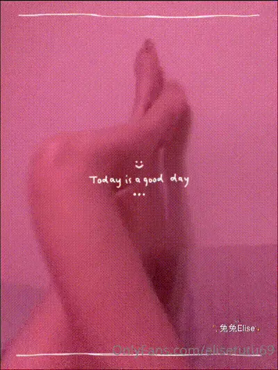 制服诱惑，色诱网友【elisetutu69】 动图预览