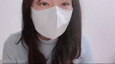 小棒插入肛门高潮喷水。(rabbyjay_couple) 动图预览