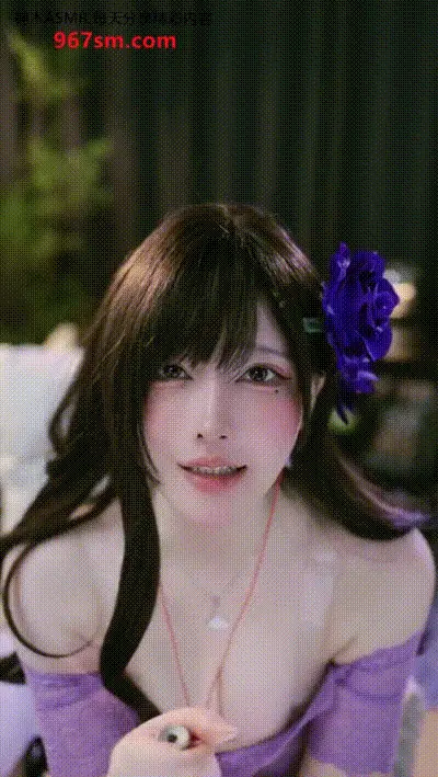 极品身材反差女神一色雨 雨教皇大尺度私拍定制福利姬性感诱惑视频。 动图预览