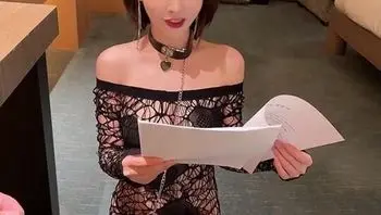 天菜美女金主爸爸的騷母狗