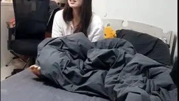 用雞巴征服美乳人妻 後入瘋狂衝刺大聲騷叫