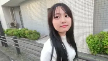 FC2PPV4737328 超可愛透明感美少女無法承受巨棒插入全身泛力