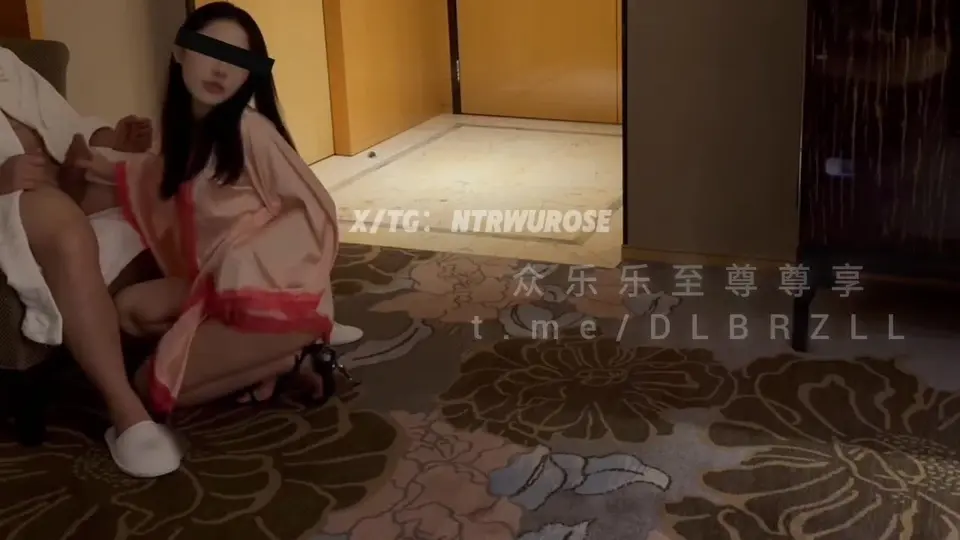 沒有跟老婆溝通突然插入老婆菊花 老婆被操到噴水