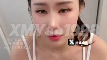 老公為了升職，將穿著開檔牛仔褲的老婆出賣給老闆