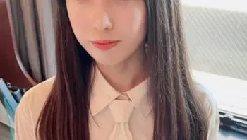 FC2PPV4634172 令人充滿新解感的膚白美女使人大量內射[Part1]