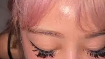 被捆著雙手的美女深喉口交