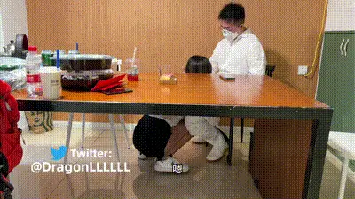 請公司主任來我家吃飯 他偷偷吃了我的女神老婆[2] 动图预览