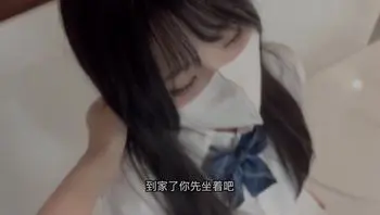 清純可愛鄰家美少女酒後被好友強上