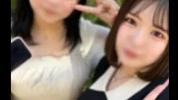 FC2PPV4508319 阿由醬和她的爆乳大學同學都喝醉了 把玩著別人的雞雞