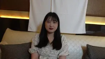 FC2PPV4503736 清春甜美女孩樣子一臉無辜的中出滿滿強烈潮吹