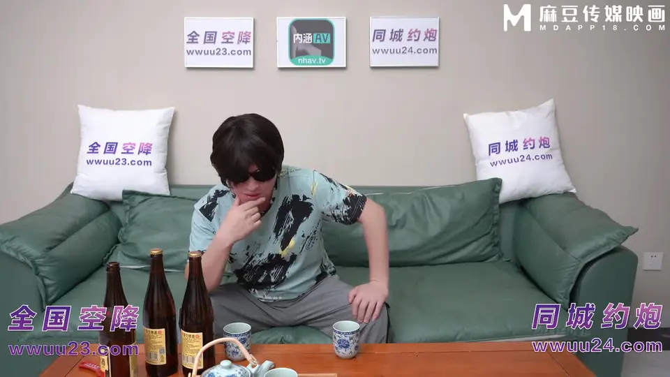 NHAV037 約炮性感禦姐小淫娃 操得小賤淫貨騷穴外翻