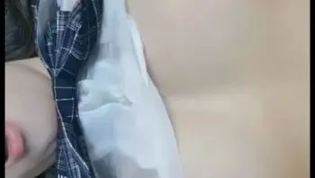 眼镜学生妹私密视频被曝光