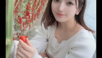 FC2PPV3157890 美美播音員新年第一炮 神社角落悄悄口交