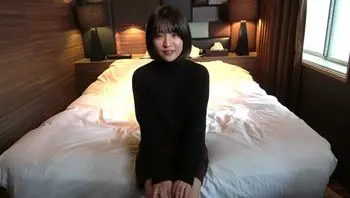 FC2PPV3121790 清純美女被脫下小褲褲露出白虎蜜穴 害羞樣子真可愛[Part1]