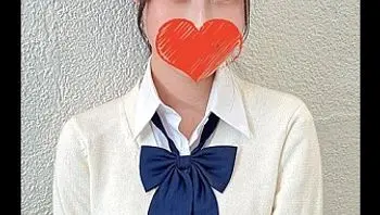 FC2PPV3135565 色氣可愛學生被開發青春肉體 人生初中出大量潮吹[Part1]