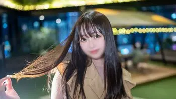 FC2PPV3123224 可愛漂亮女大生被無套內射 可愛的臉蛋帶著痛苦和興奮的表情