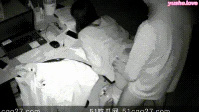 迅雷前CEO 陈磊 狗血男女总裁案 套现两亿携情妇董鳕跑路美国 在任期间神操作震碎三观！ 动图预览