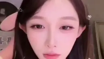 山东师范大学极品反差眼镜娘 李书瑶 书卷气名字藏极致反差 清纯外表多姿势做爱变骚浪母狗！